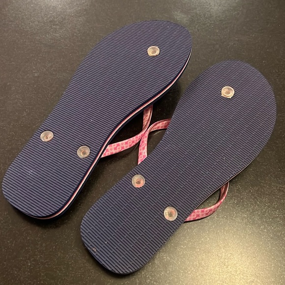 NWOT Vera Bradley Flip Flops🩵🩴 - Picture 4 of 4